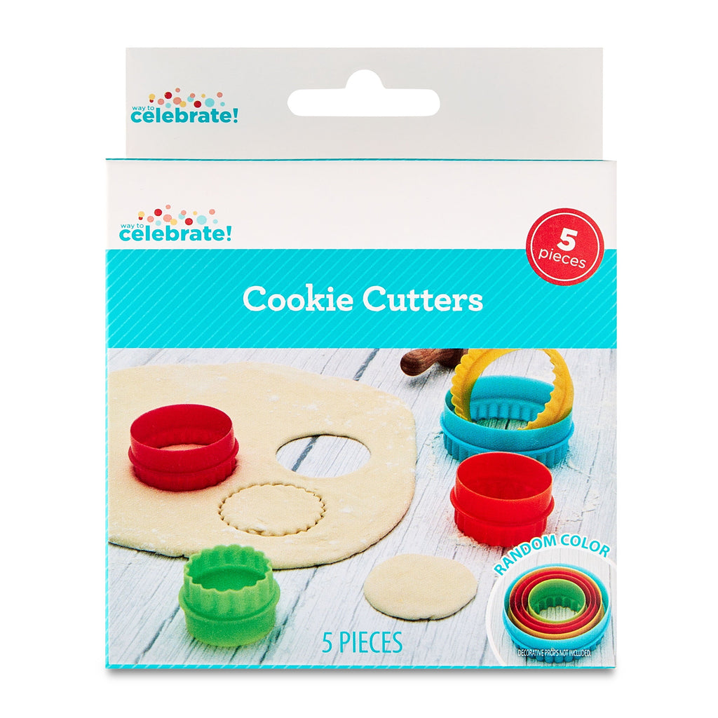 Time-Saving Round Double-Sided Plastic Cookie Cutter Set, 5 Pieces - Innovative Kitchen Helper for Modern Cooking Detail