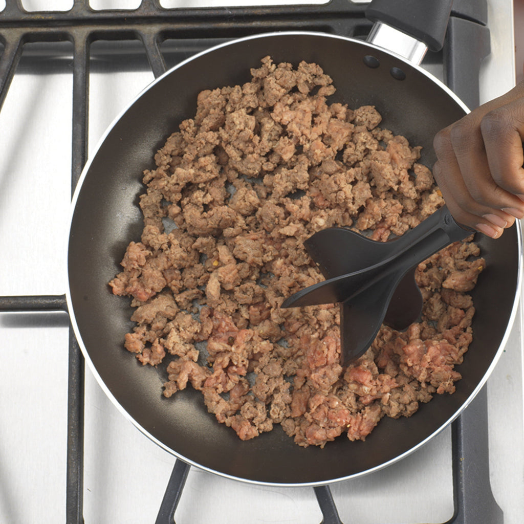 Multi-Functional Meat Chopper - Innovative Kitchen Helper for Modern Cooking Detail