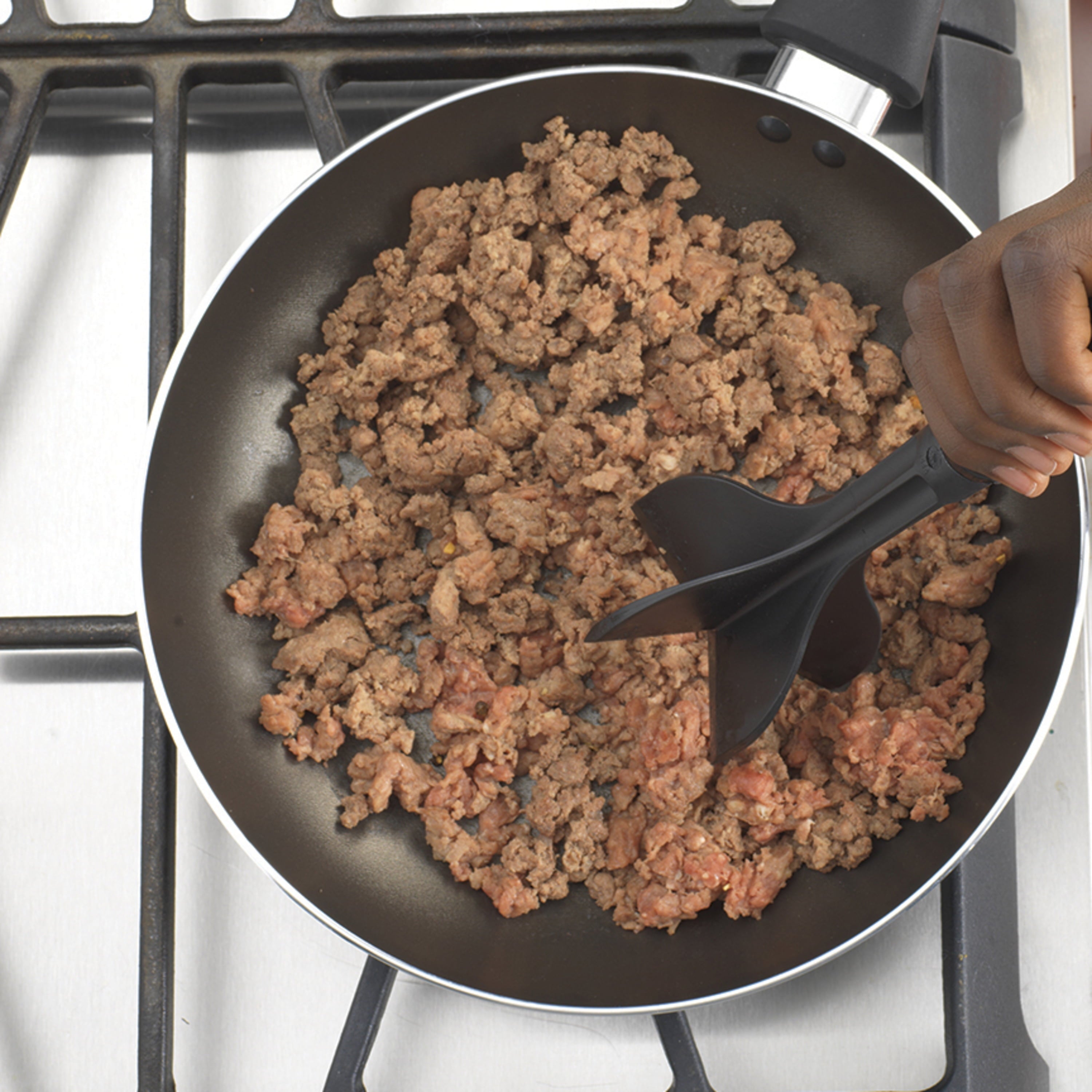 Multi-Functional Meat Chopper - Innovative Kitchen Helper for Modern Cooking Detail