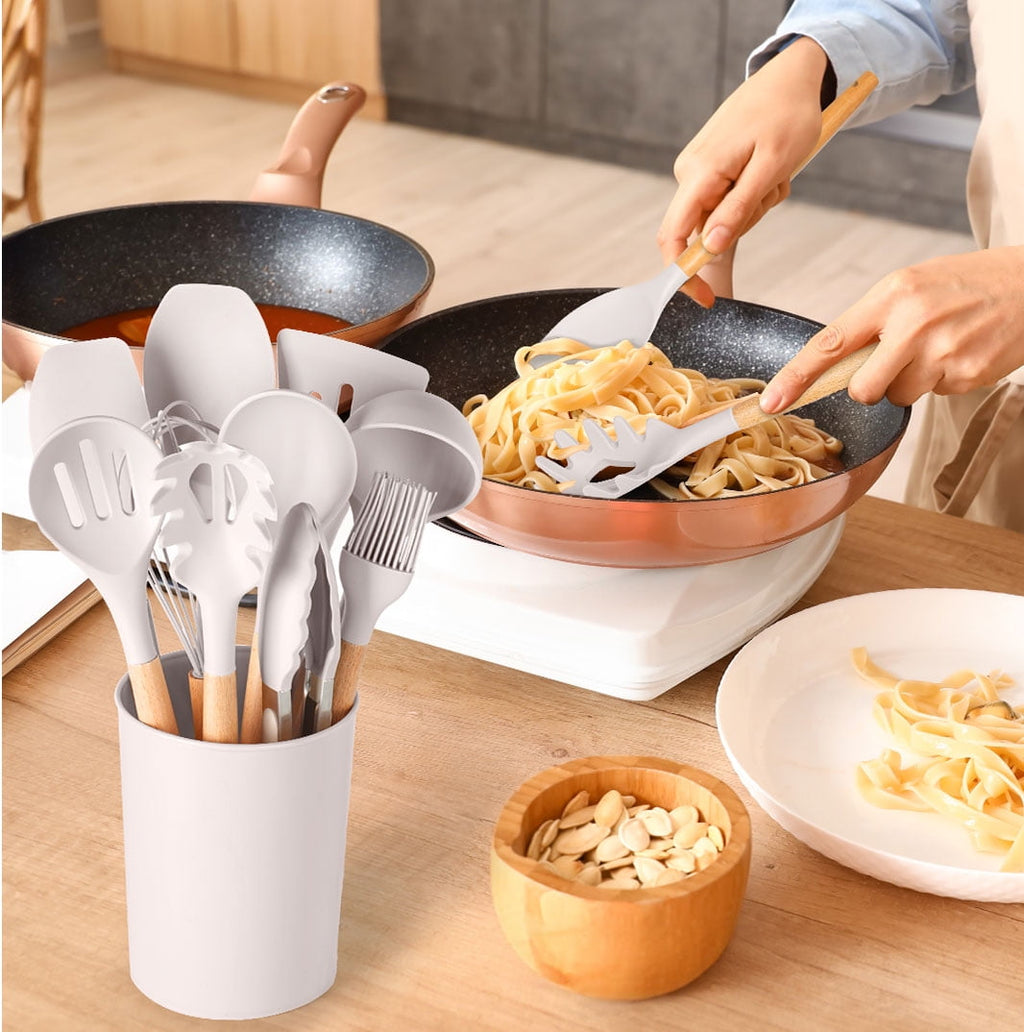 Ergonomic Cooking Silicone & Bamboo Cooking Utensil Set, 14 Pieces - Ergonomic Kitchen Tongs and Cooking Spoon Utensil Detail