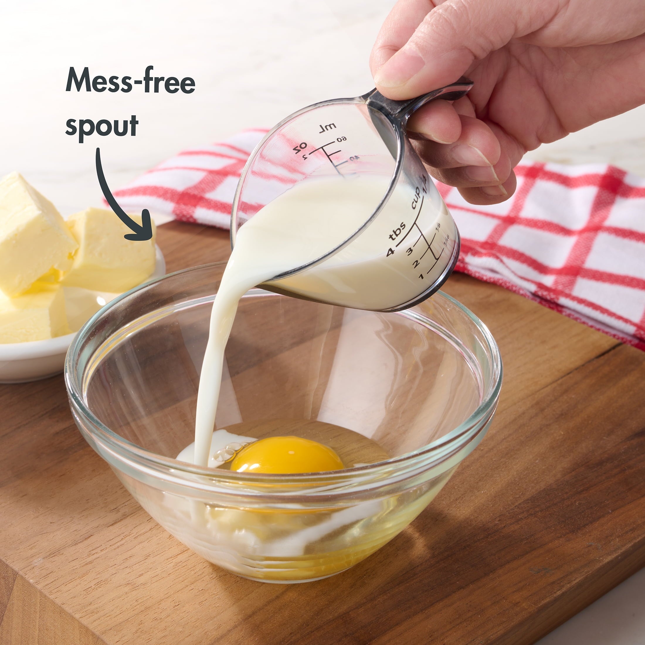 Time-Saving 1/4C Plastic Mini Measuring Cup, Black/Transparent - Premium Stainless Steel Garlic Presser & Peeler Detail